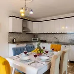 Islamlar Village 3 Bedroom Βίλα